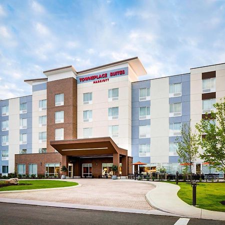 Towneplace Suites By Marriott Grand Rapids Airport Southeast Ngoại thất bức ảnh