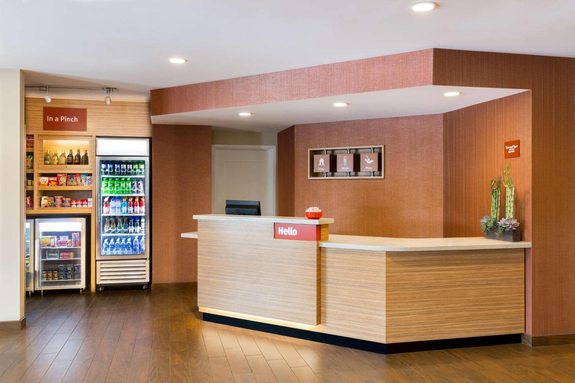 Towneplace Suites By Marriott Grand Rapids Airport Southeast Ngoại thất bức ảnh